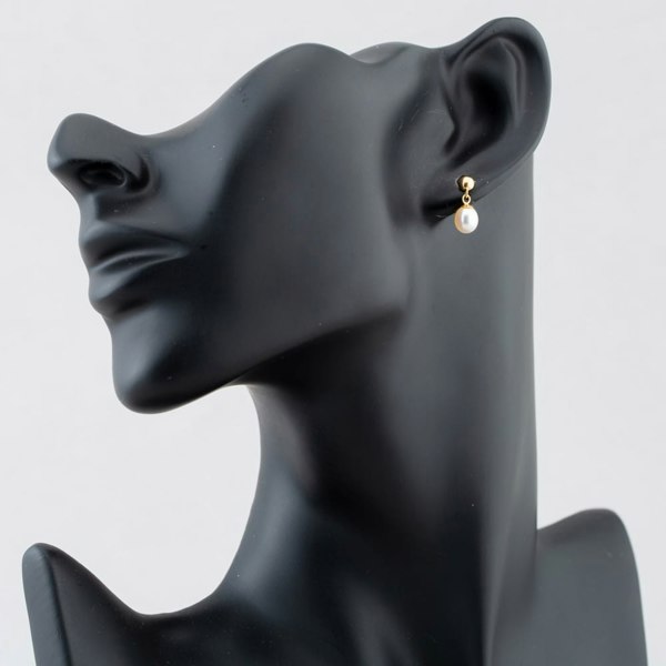 T. H. Baker 9ct Yellow Gold Freshwater Pearl Dropper Earrings 1.58.7979