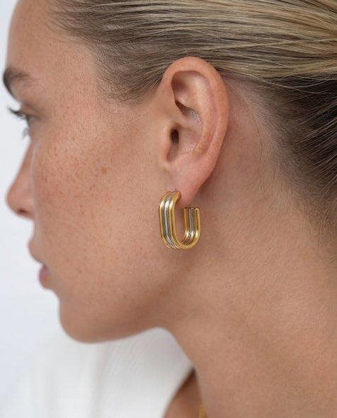 Elk & Bloom Chunky Two-Tone Gold Ringed Hoops
