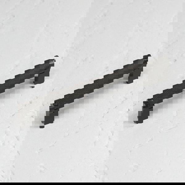 Handle & Home 160mm Gunmetal Knurled Cabinet Handle Dark Grey Anthracite Cupboard Pull