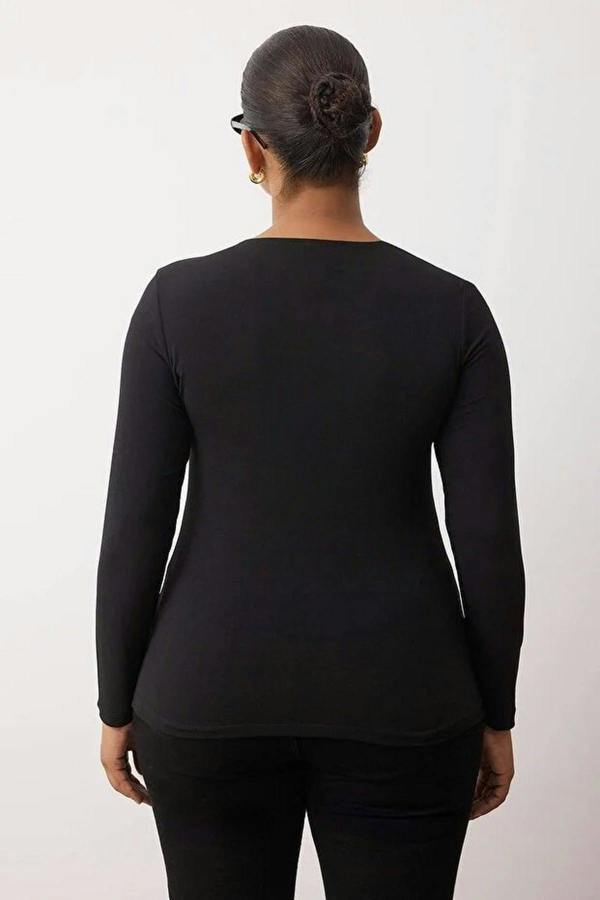 WOVCOR Asymmetrical Collar Accessory Detail Knitted Plus Size Blouse