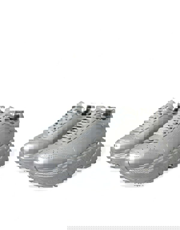 155655843.jpg