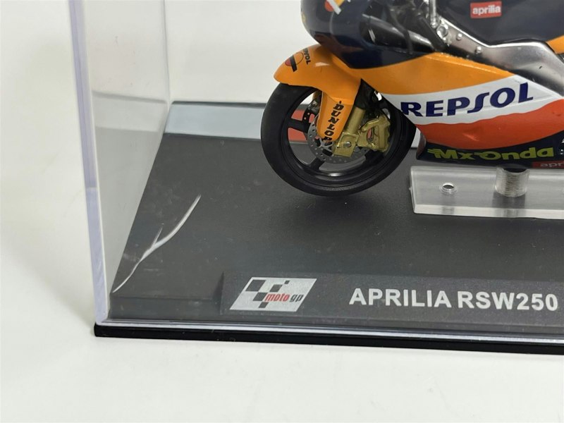 MCSlots Sebastian Porto Aprilia RSW250 2004 Moto GP Diecast Model 1:24 Scale  MC22