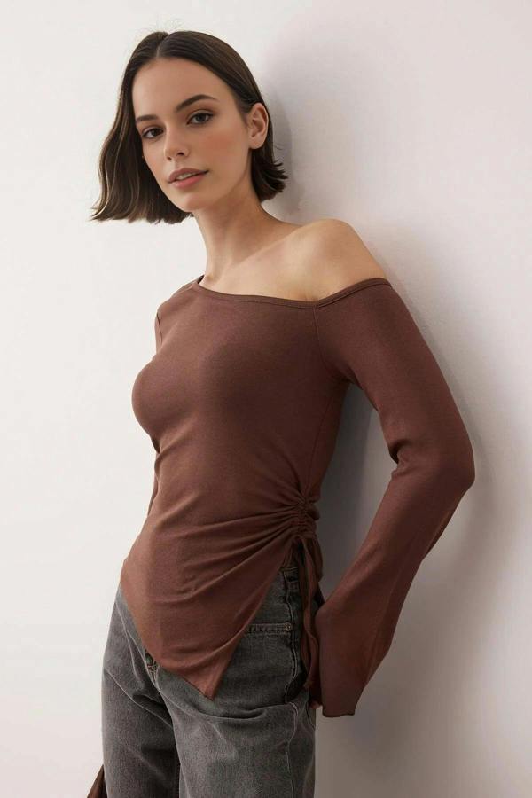 WOVCOR Asymmetrical Spanish Sleeve Knit Blouse