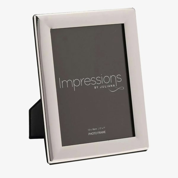 T. H. Baker Impressions Silver Curved Edge Photo Frame 5X7' 3623S