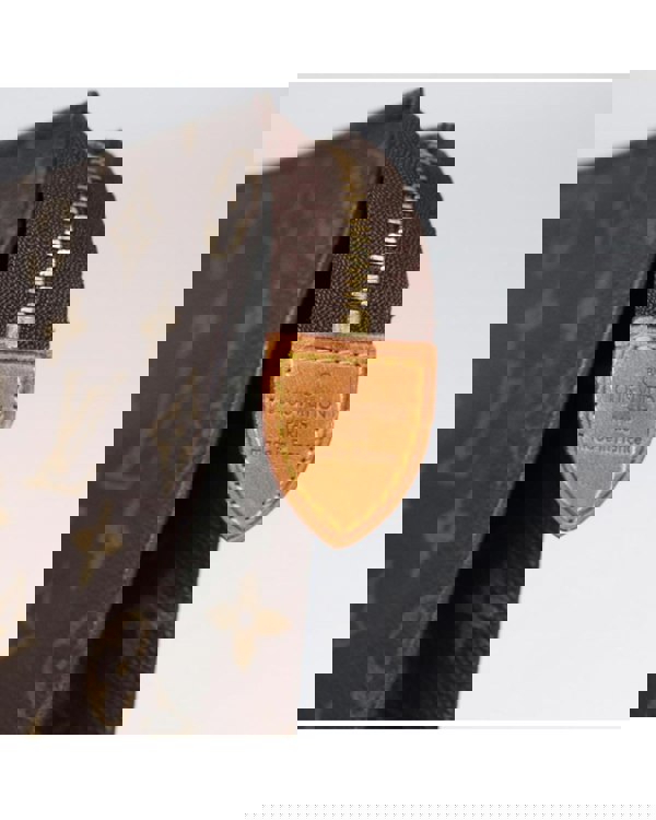 193993688.jpg