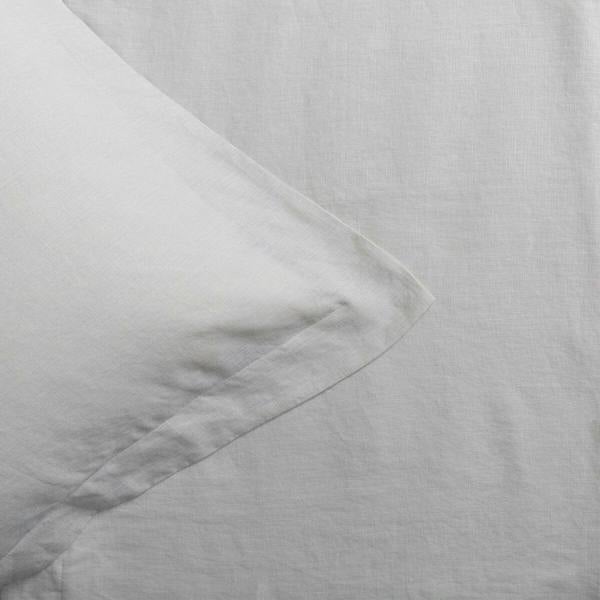 Lavender French Linen Bed Set - breathable, natural, detail view 1 | Soak and Sleep