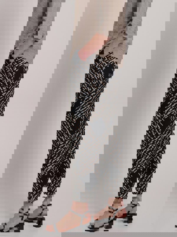 VIZ-A-VIZ Mono Trellis All-over-print Trouser