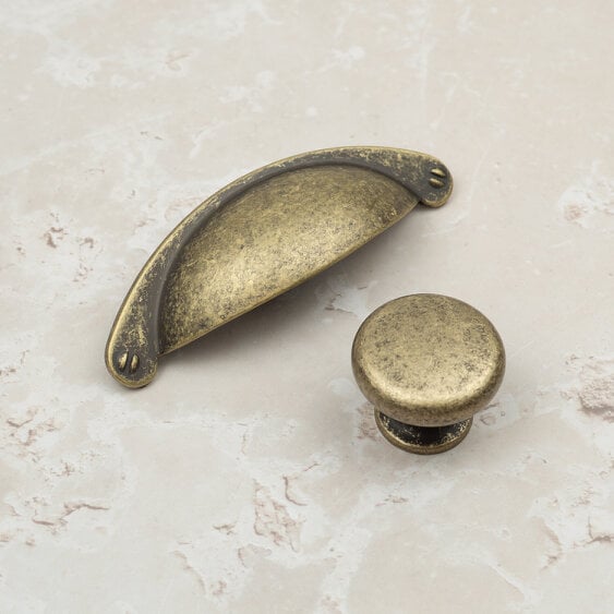 Handle & Home Antique Brass Cup Handle and Coordinating Knob