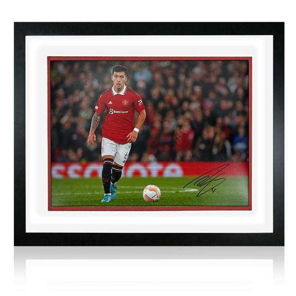 Lisandro Martínez Signed Manchester United Deluxe Mount Frame