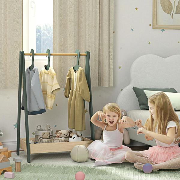Kids Clothes Hanger