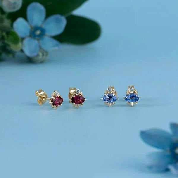 Gemondo Classic Oval Tanzanite & Diamond Stud Earrings in 9ct Yellow Gold