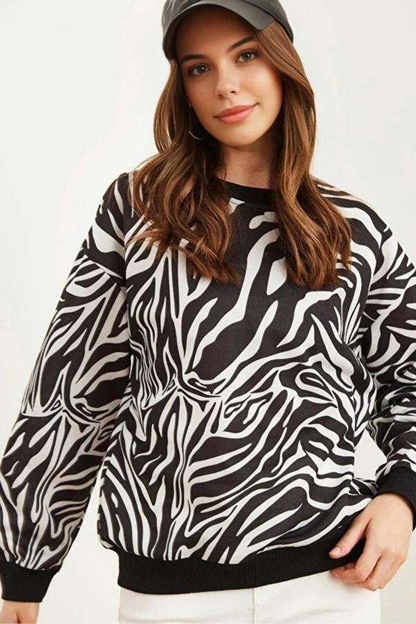Hoxton Gal Basic Soft-Textured Oversized Sweatshirt