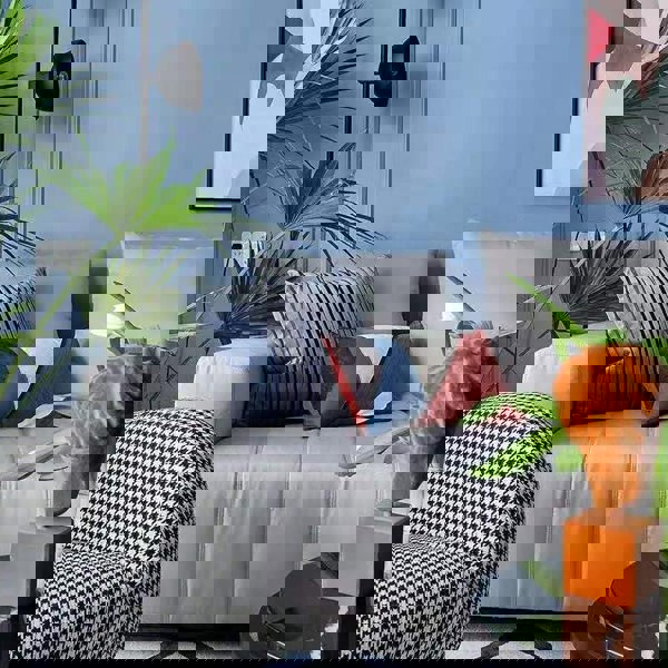 Lorna Velvet Cushion, 50 x 50cm-Weilai Concept-Weilai Concept