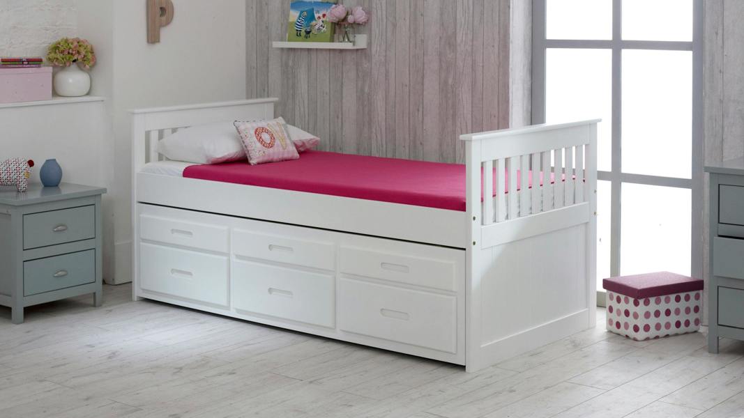 Captains TM Captains Guest Bed with Pull Out Trundle and 3 Storage Drawers, Solid Pine, 3ft Single, White or Waxed