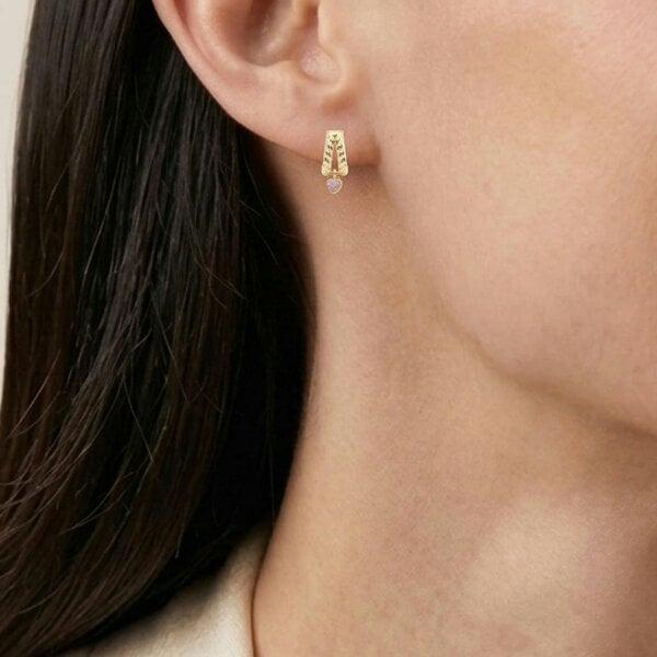 BLOOMTINE Loves Frequency™ Micro Gold Heart Huggies with Fire Opal