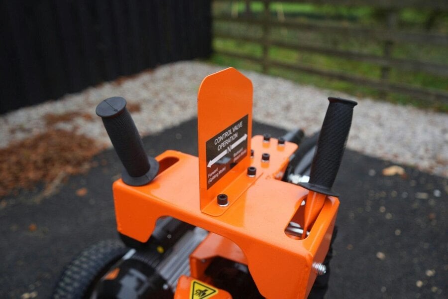 Rock Machinery Venom 12 Ton EM Series Electric Log Splitter