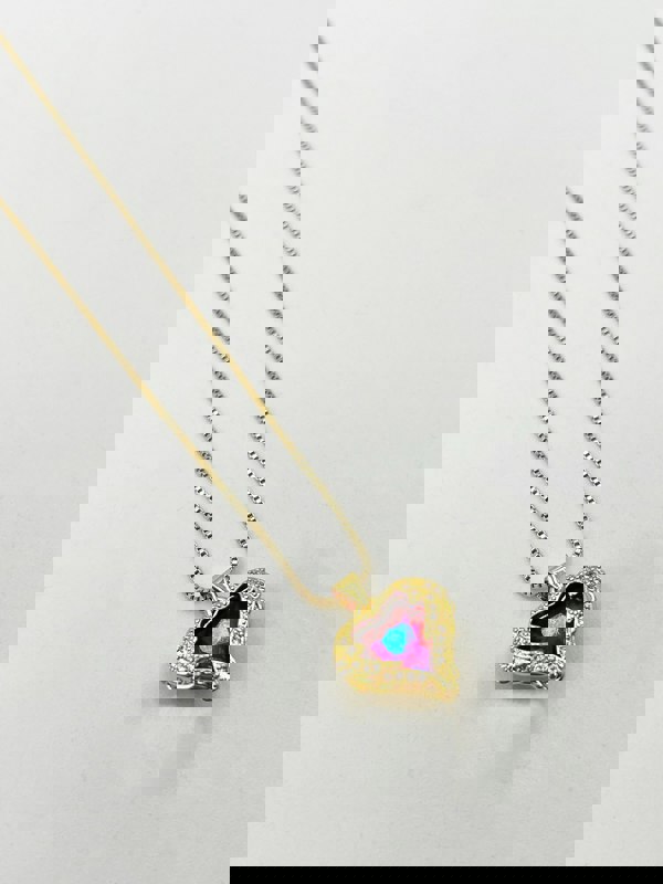 SVNX Pink Stone Heart Necklace In a Diamante Setting