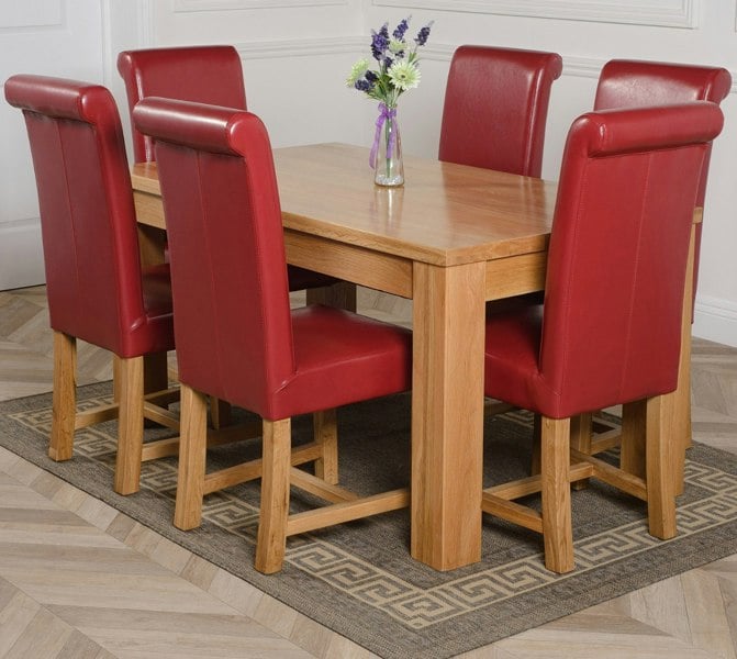 That's Furniture Dakota Medium Oak Dining Table with Washington Leather Chairs