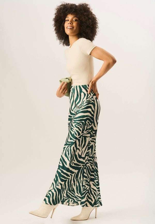 Gini London Green Zebra Bias Maxi Skirt