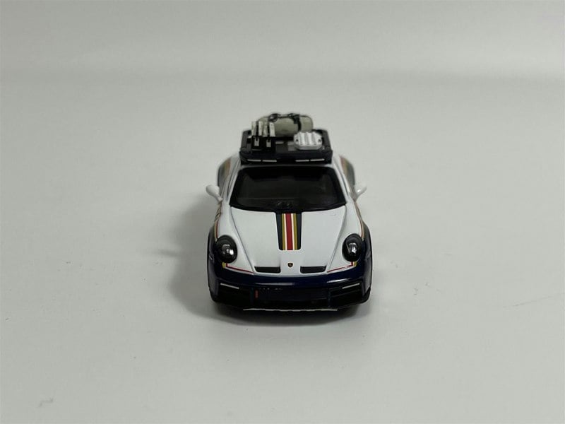 Mini GT Porsche 911 Dakar Rallye Design Package White Gentian Blue Metallic LHD 1:64 Mini GT MGT00805L