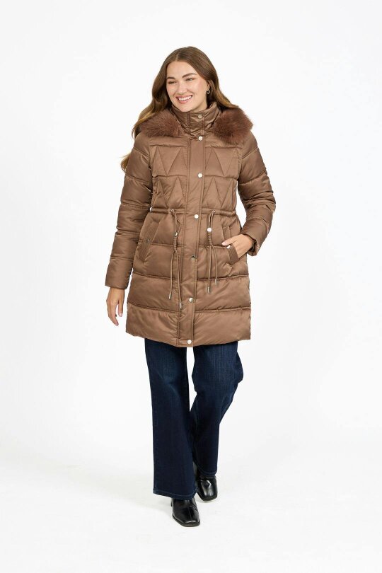 Mudflower Diamond Quilted Jacket with Detachable Fur Hood