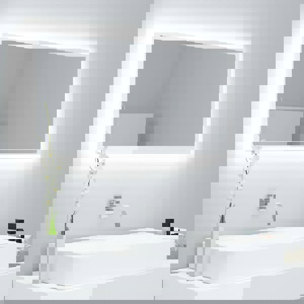 Berkfield LED Bathroom Mirror High Gloss White 90x8.5x37 cm Acrylic