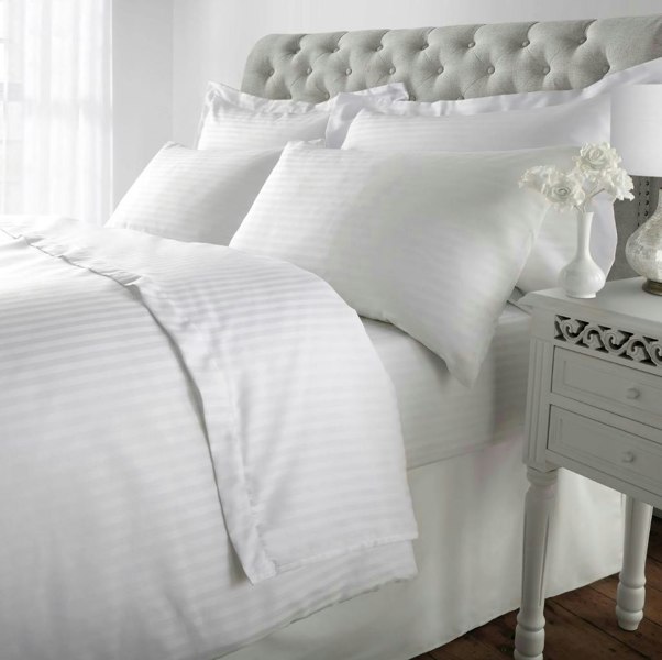 Sweet Dreams Hotel Collection Gold Standard T300 Stripe Duvet Cover Set