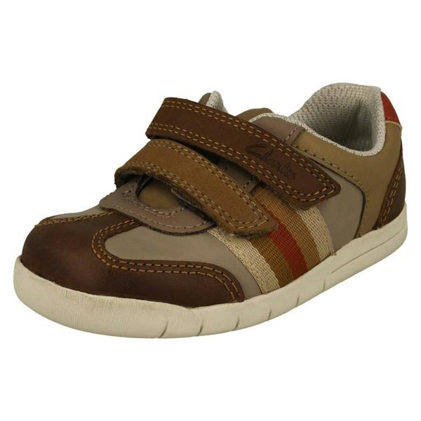 Clarks Boys Clarks Stripe Detailed Hook and Loop Fastening Shoes Den Stripe