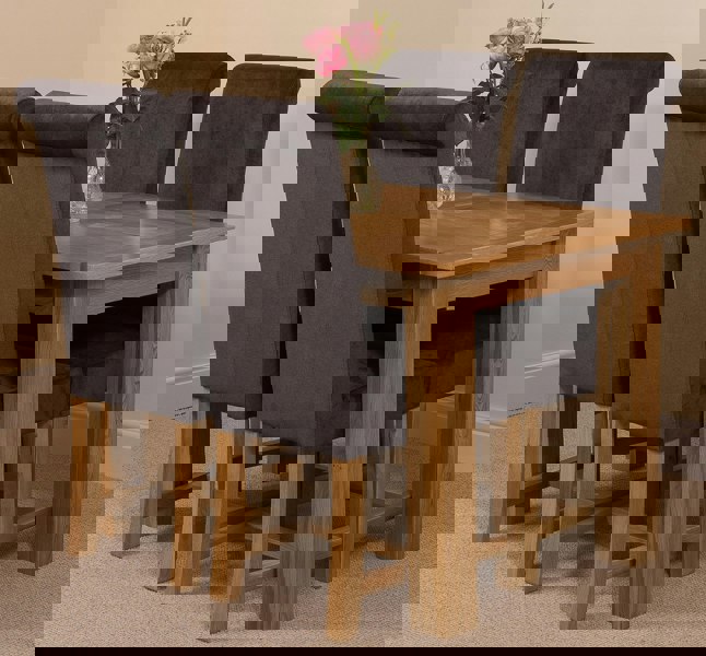 That's Furniture Hampton Small Oak Extending Dining Table with Washington Fabric Chairs
