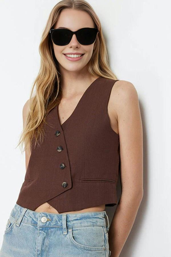 WOVCOR Crop Woven Linen Look Vest with Button Detail