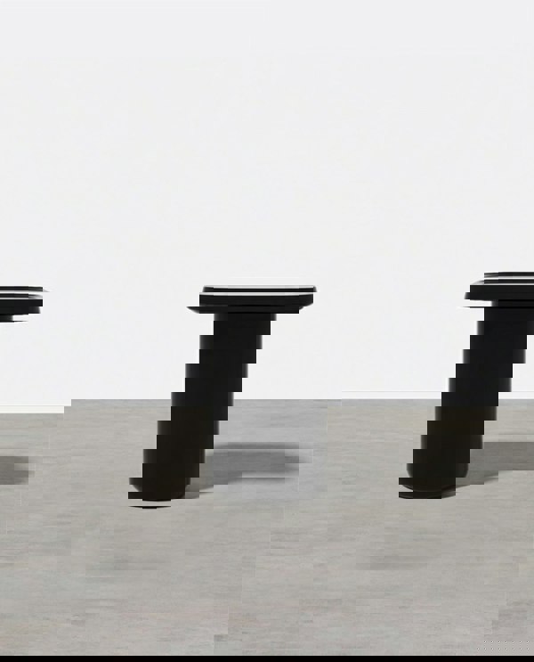 Penn Side Table, Black / Red-Weilai Concept