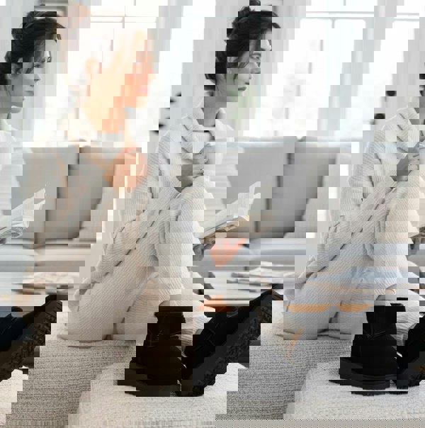 Skechers KEEP COZY Womens Boots Black