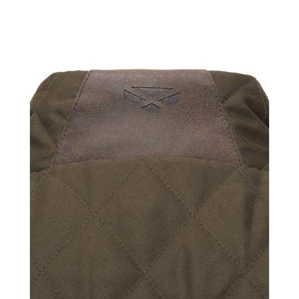 Hoggs of Fife Lindores gilet quilted detail with branded leather trim for country style