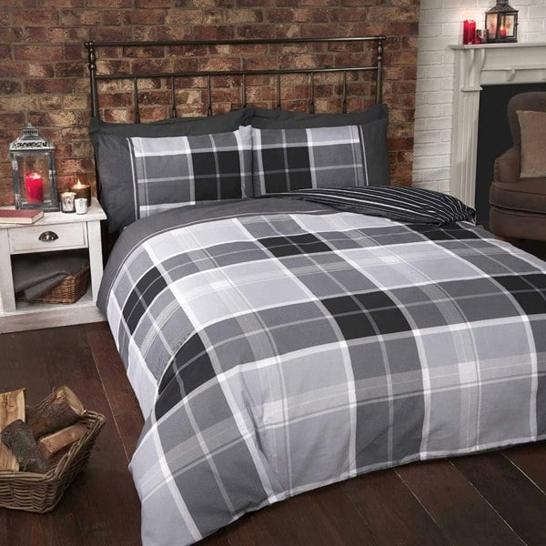 HomeSpace Direct Lothian Duvet Cover Set