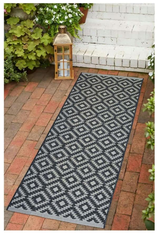 County Genesis Indoor/Outdoor Rug | Versatile Home Decor