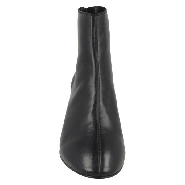 Leather Collection Ladies Leather Collection Mid Heel Ankle Boots F51135