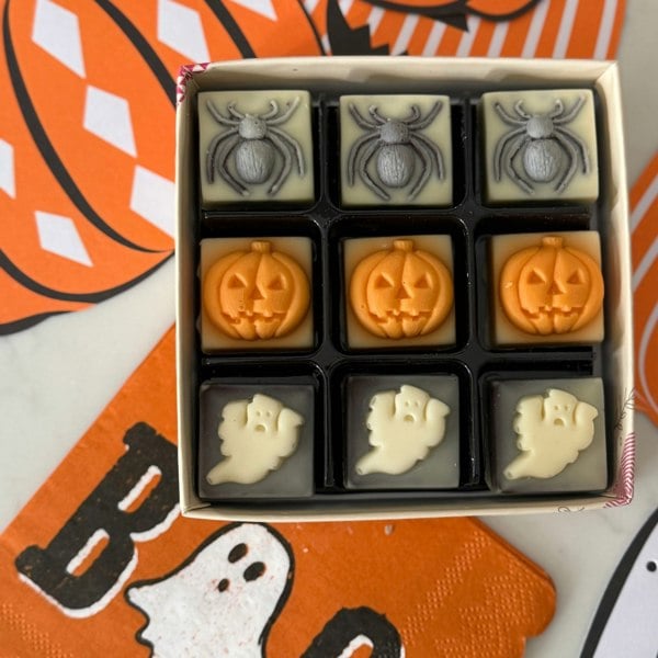 CHOC ON CHOC Spooky Chocolate Box