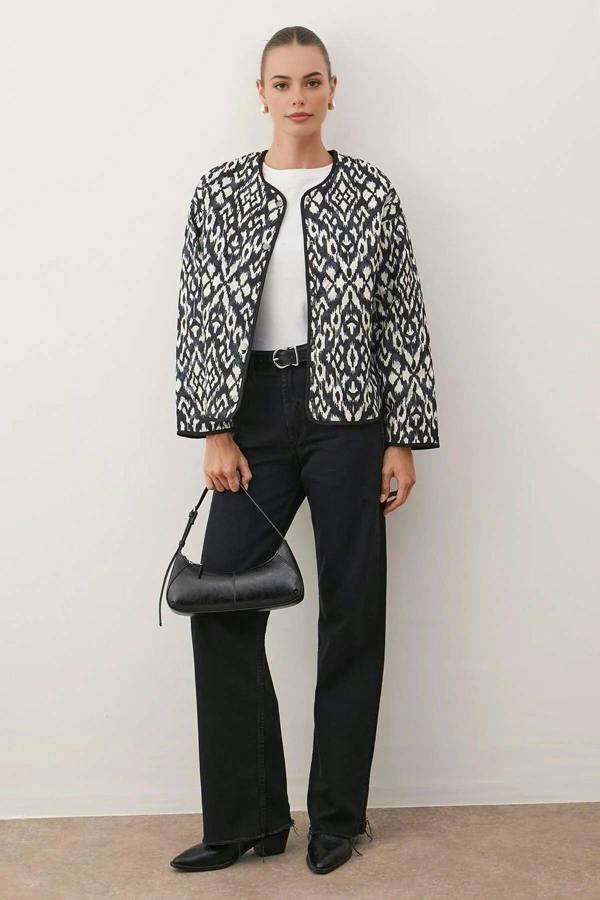 WOVCOR Abstract Pattern Quilted Look Basic Snap Button Jacket