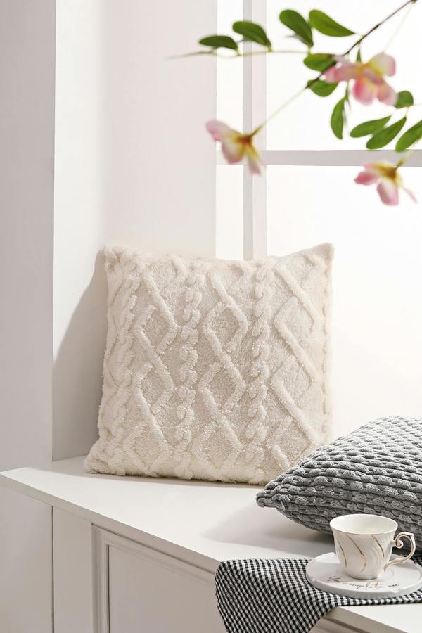 White Jacquard Plush Square Throw Pillow Sofa Cushion , Filled with 500g PP Cotton