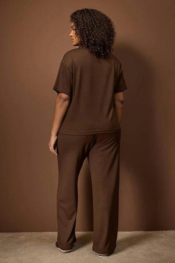 WOVCOR 2- Piece Knitted Plus Size Top and Bottom Set