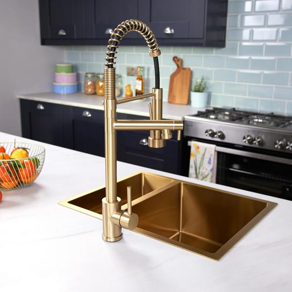 Flode Alta | Single Lever Kitchen Sink Mixer Tap with Swivel Spout | Brushed Brass Finish