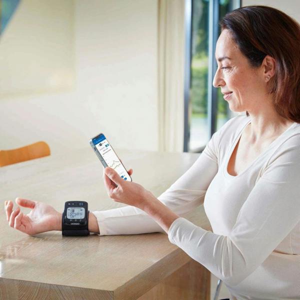 Omron RS7 Wrist BPM (HEM-6232T-E)