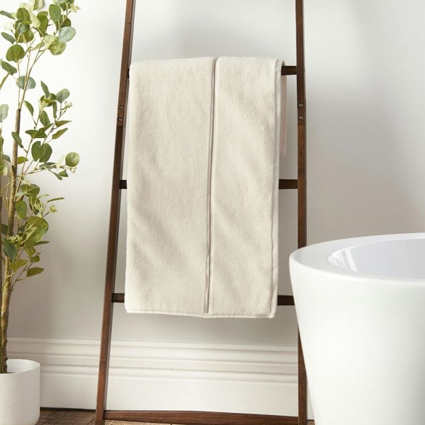 Bianca Zero Twist Satin Stitch Cotton Towel
