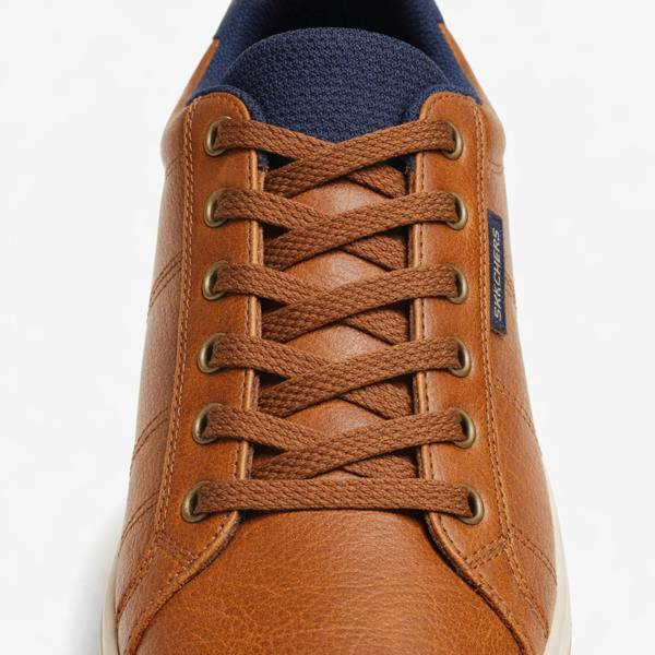 Skechers CAVELL - HENSLEY Casual Trainers   in  Brown