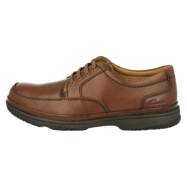 Clarks Mens Clarks Flexlight Wide Fitting Lace Up Shoe Swift Mile