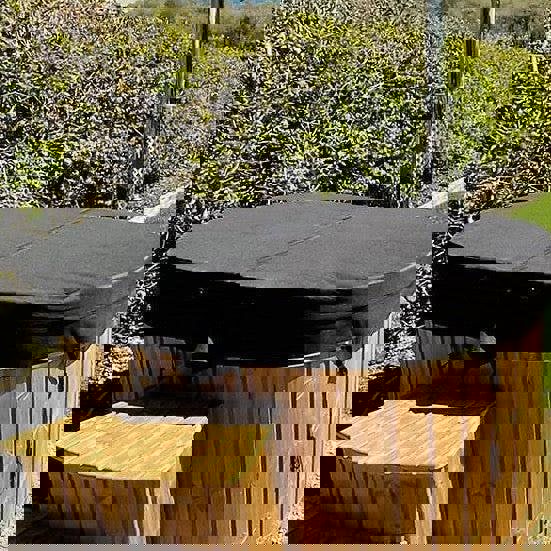 Wood Fired Ofuro Style Hot Tub, Fibreglass/ Liner, for couples.