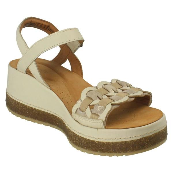 Clarks Womens Clarks Wedge Sandals Kassanda Bar