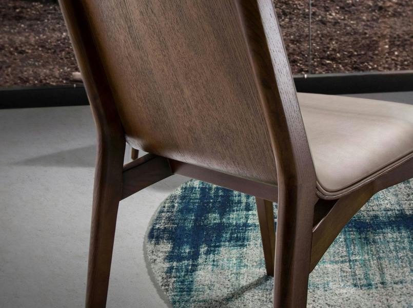 Angel Cerdá Dark Mink Leatherette Chair 4070