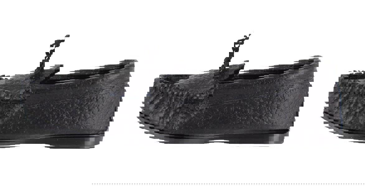 Northamptonshire Slipper Co. Mens British Hand Made Casual Leather Moccs Moccasins Slippers, black leather moccasin with textured finish and elasticized opening.