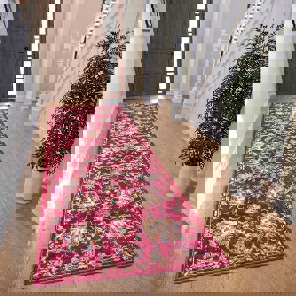 Orient Rug Caracci – Vintage Floral Design